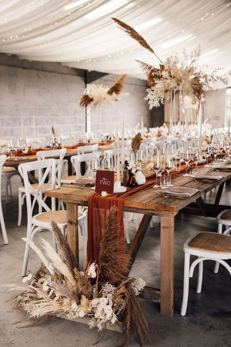 Rust Table Runner Wedding, Table Terracotta, Wedding Breakfast Decor, Fairy Light Canopy, Farm Table Wedding, Orange Wedding Decorations, Wooden Table Decor, Orange Wedding Themes, Linen Table Runners