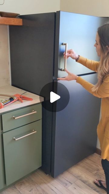 Melissa Woods - DIY & Design on Instagram: "Fridge glow up ✨

 #glowup #fridge #fridgemakeover #refrigerator #diyhomeimprovement" Fridge Exterior Makeover, Box In Fridge, Diy Refrigerator Surround, How To Wrap A Fridge, Redo Fridge Ideas, How To Paint Fridge, Fridge Door Handle Covers Diy, Diy Fridge Panel, Painted Refrigerator Diy