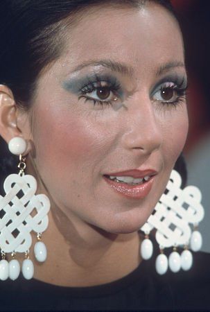 Pictures & Photos of Cher Cher 80s Makeup, Cher Make Up 70s, Cher Makeup 70s Tutorial, 70s Disco Photos, Cher 1970s Makeup, Cher Makeup 70s, Cher 70s Makeup, Cher Earrings, Cher Makeup