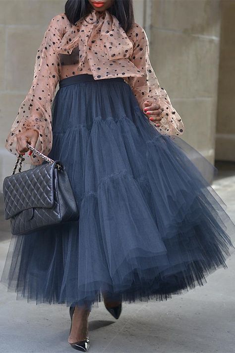 Tulle Skirts Outfit, Tiered Tulle Skirt, Tulle Maxi Skirt, Plus Size Elegant, Sequin Blouse, Tulle Skirts, Trendy Fashion Outfits, Clothing Plus Size, Line Skirt