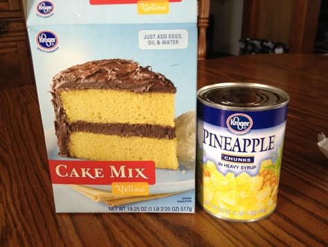 it is in the oven now...had a can of crushed pineapple that I wanted to use up, so using that instead, the raw batter tasted pretty good! will see how it bakes up! Two Ingredient Cakes, 2 Ingredient Cakes, Easy Pineapple Cake, Yellow Cake Mix Recipes, Pineapple Cake Recipe, Boxed Cake Mixes Recipes, Cake Mix Desserts, Sugar Free Cake, Hard Boiled Egg