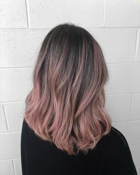 💓💖💕 #momshair #mommylove #mommyhair #quartzpink Pastel Pink Balayage, Rose Gold Hair Brunette, Pink Balayage, Balayage Ombré, Balayage Hair Dark, Brunette Balayage Hair, Quartz Pink, Balayage Hair Blonde, Short Hair Balayage