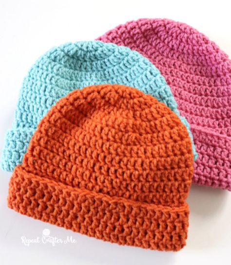 Crochet Beanie With Fold Up Brim, Crochet Beanie From Top Down, Repeat Crafter Me Hat, Fold Over Beanie Crochet Pattern, Crochet Hats To Donate, Mens Crocheted Hat Patterns Free, Kids Hats Patterns Crochet, Easy Hats To Make, Tabogans Hat