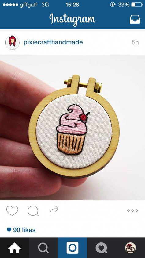 Embroidery Cupcake, Cupcake Embroidery, Hoops Embroidery, Cute Face Mask Design, Hair Bows Diy Ribbon, Embroider Ideas, Miniature Embroidery, Bows Diy Ribbon, Embroidery Works