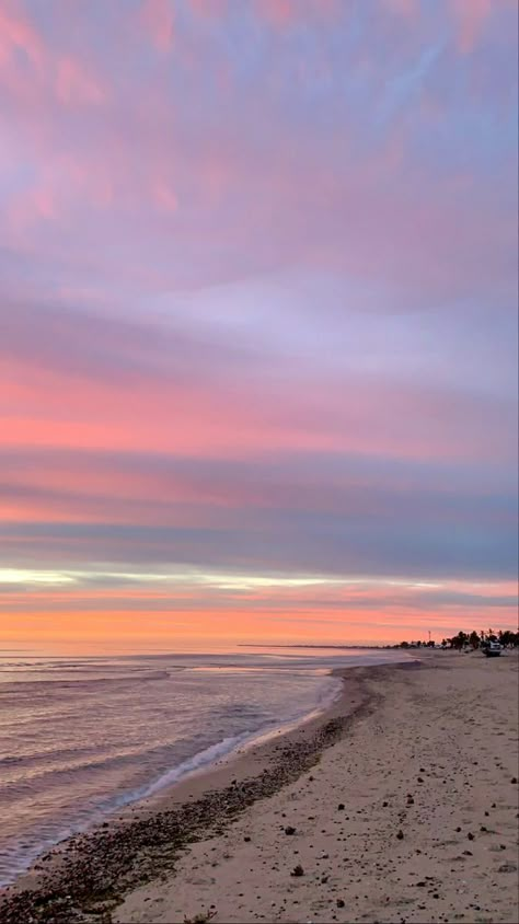 Aesthetic Beach Sunset Wallpaper, Aesthetic Beach Sunset, Wallpaper Sunset, Beach Sunset Wallpaper, Pretty Skies, Sky Pictures, Pretty Landscapes, Beach Wallpaper, Sunset Wallpaper