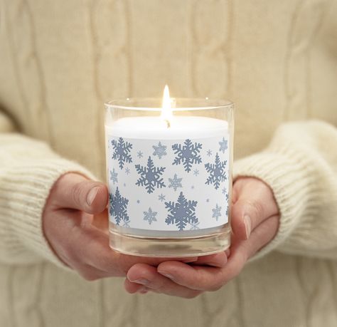 Let it snow this winter, turn the lights down low and get snuggled up under a happiness printing throw. This unscented candle adds the perfect finishing touch to your christmas decor. Available early September in an incredibly limited quantity #christmasdecor #candles #snowflake Cute Winter Candles, Winter Candles Label, Snowflake Candle, Lush Snow Fairy Candle, Snowflake Candles, Winter Candle, Shadow Box Frames, Stylish Home Decor, Glass Vessel