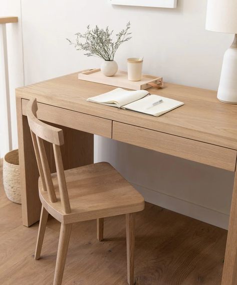 Light Wood Desk, Minimalist Desk, Rack Tv, Simple Desk, Dovetail Joinery, Oak Desk, Jenni Kayne, Wooden Desk, Vintage Desk