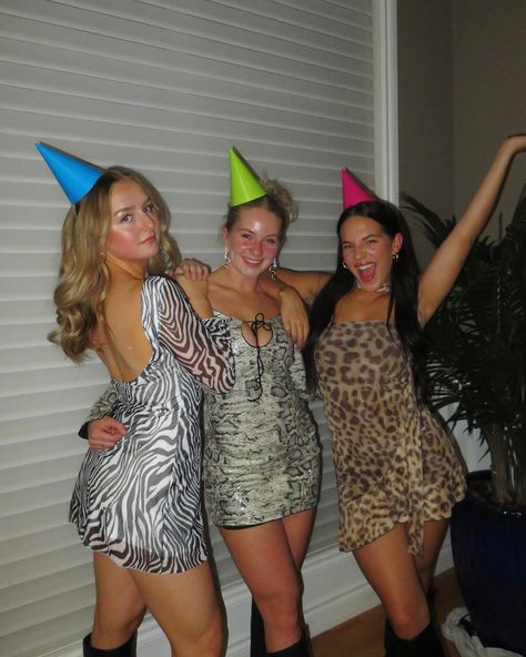 Just a couple of party animals 🐍✨🐆💖🍾🦓 (& chef’s kiss 👨🏽‍🍳💋) Animal Print Theme Party Outfits, Party Animal Birthday Theme Adult, Party Animal Aesthetic, Party Animals Costume, Animal Print Birthday Party, Party Animal Costume, 21st Birthday Themes, Animal Themed Birthday Party, Bday Themes