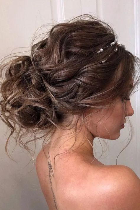 Messy Wedding Hair, Messy Hair Updo, Wedding Hairstyle Ideas, Messy Updo, Best Wedding Hairstyles, Love Ideas, Wedding Hair Inspiration, Wedding Hair Makeup, Braided Hairstyles For Wedding