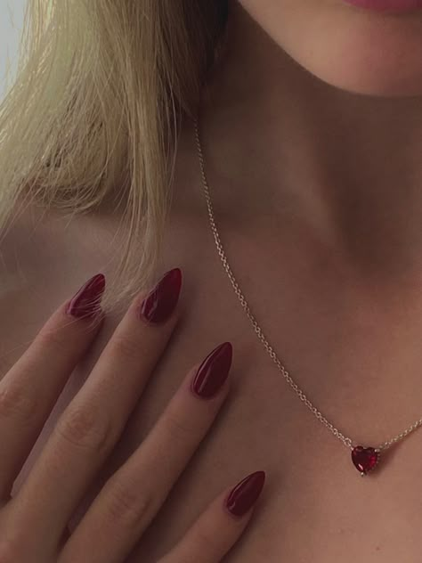 red nails pandora necklace red heart necklace silver necklace Pandora Heart Jewelry, Heart Pandora Necklace, Pandora Red Heart Necklace, Red Jewel Necklace, Pandora Red Heart Ring, Red Heart Necklace Aesthetic, Pandora Necklace Aesthetic, Red Aesthetic Hearts, Red Necklace Aesthetic