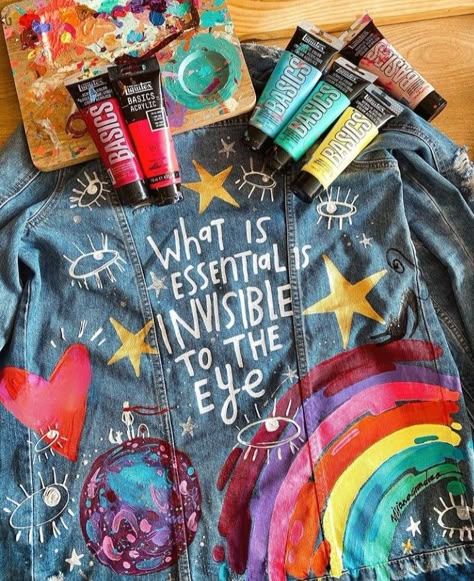 Cut Tshirt Diy, Denim Paint, Coldplay Concert, Hand Painted Denim Jacket, Painted Clothing, Hand Painted Clothing, Creative Clothes, Painted Denim Jacket, Painted Jacket