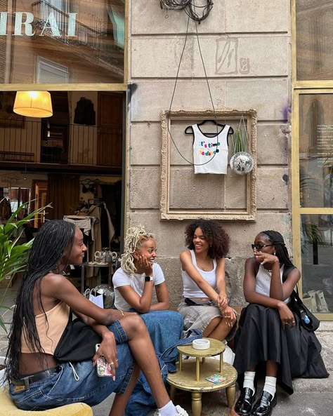 Conversations at Moirai’s | Instagram Visuell Identitet, Lips Black, Female Friendship, Girls Travel, Best Friends Aesthetic, Black Femininity, Cute Friend Photos, Girl Talk, Friend Goals