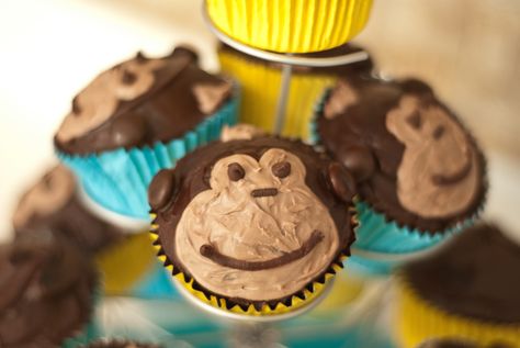 monkey cupcakes Monkey Party Ideas, Monkey Cakes, Monkey First Birthday, Monkey Cupcakes, Monkey Birthday Party, Monkey Birthday Parties, Monkey Party, Monkey Cake, Monkey Baby Shower