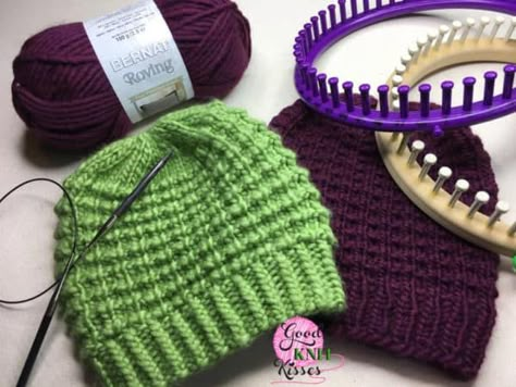 Easy Going Loom Knit Hat - GoodKnit Kisses Knitting Diy Easy, Knitting Patterns Hat, Loom Knit Hats, Loom Knitting Patterns Hat, Loom Knitting For Beginners, Round Loom Knitting, Circle Loom, Loom Hats, Loom Knitting Tutorial