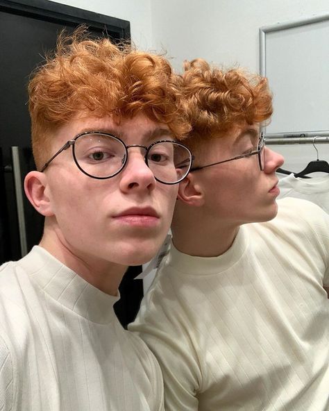 Ginger Teen, Redhead Men, Ginger Boy, Boys Glasses, Goofy Movie, Mens Glasses, Male Face, Face Claims, Redheads