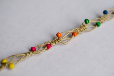 Macrame Bracelet Tutorial | Leslie Unfinished Hemp Jewelry Diy, Hemp Bracelet Diy, Hemp Bracelet Patterns, Anklets Diy, Macrame Bracelet Tutorial, Macrame Bracelet Patterns, Hemp Bracelet, Hemp Jewelry, Hemp Bracelets