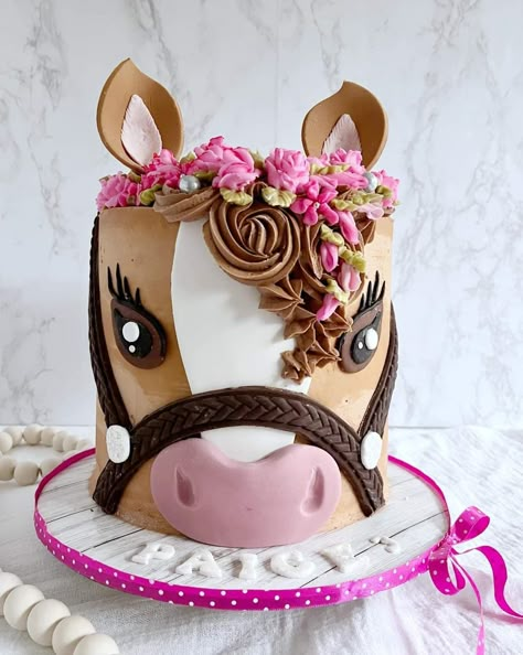 Spirit Horse Birthday Cake, Horse Birthday Cakes, Horse Smash Cake, Cake Horse, Horse Birthday Cake Girl, Horse Theme Cake, Horse Cakes For Girls Birthday Parties, Horse Theme Birthday Cake, Pony Birthday Cake