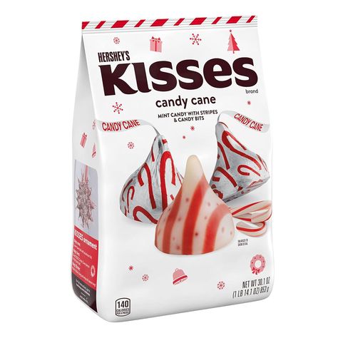 Mint Chocolate Candy, Filled Candy, Kisses Candy, Hershey Candy, Winter Birthday Parties, Hershey's Kisses, Candy Treats, Classic Candy, Candy Brands