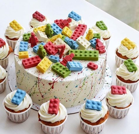 Best Cake Ideas, Lego Birthday Cake, 4th Birthday Cakes, Lego Cake, Lego Birthday Party, Kids Party Food, Different Cakes, Lego Birthday, Childrens Birthday Cakes