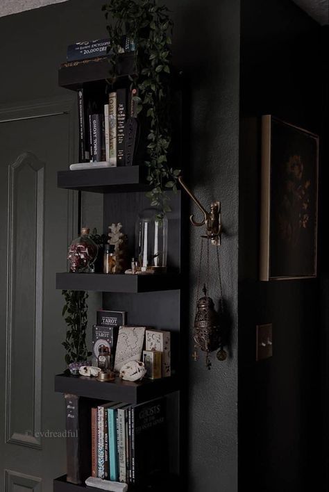 Goth Aesthetic Interior, Oddities Room Aesthetic, Chic Gothic Decor, Tarot Office Decor, Black Aesthetic Office, Goth Home Aesthetic Modern, Home Decor Ideas Dark Academia, Black Vintage Room Aesthetic, Gothic Reading Corner