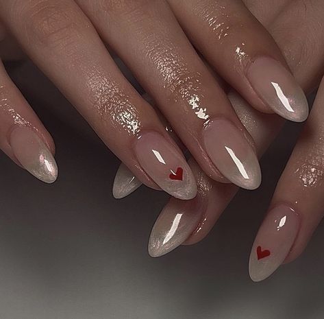 Nail Inspo February, February Nails Ideas, February Nails, Smink Inspiration, Summery Nails, Pretty Hands, Minimalist Nails, Heart Nails, Classy Nails