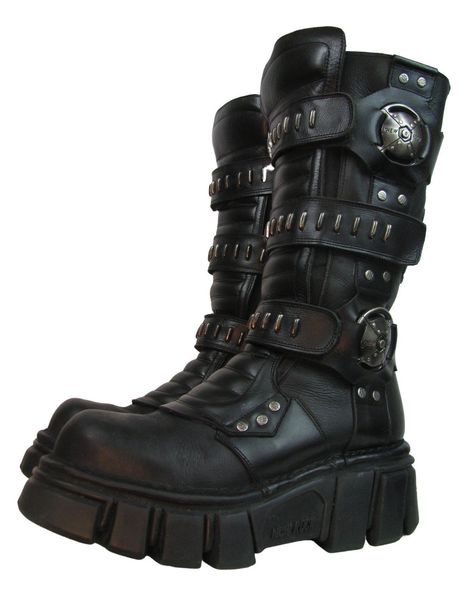 New Rock M.367 on Terminator platform sole. To see more shots, from different angles of this specific model and also many other, rare, archive New Rock styles, check collection in my profile. Glam Rock Shoes, Black Metal Fashion, Emo Boots, Cybergoth Fashion, Vampire Fashion, Ideal Aesthetic, Gothic Industrial, New Rock Boots, Punk Men