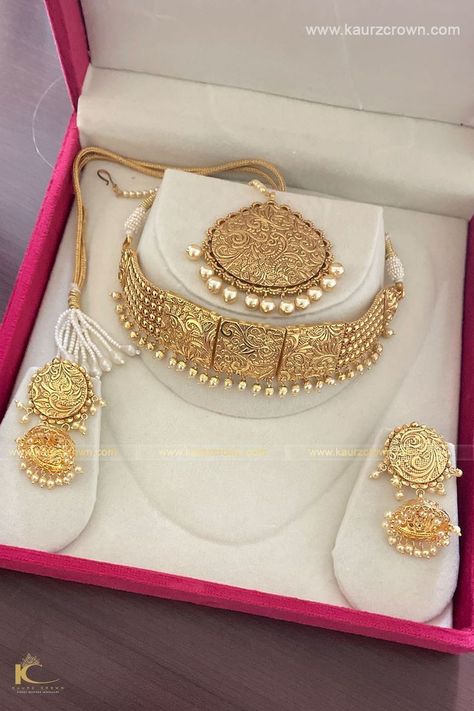 Gold Simple Set Design, Gold Set Chokar Design, Indian Antique Jewellery Gold, Golden Set Design, Gold Choker Set Designs, Punjabi Gold Jewellery Set Traditional, Gold Jwellary For Bride, Antique Gold Jewelry Indian Bridal Jewellery, Chokar Gold Set