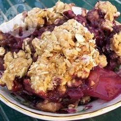 Microwaved Apple Crumble @ allrecipes.com.au Gluten Free Crisp, Peach Berry Crisp, Homemade Crisps, Mixed Berry Crisp, Berry Crisp Recipe, Gluten Free Crisps, Microwave Apples, Peach Crisp Recipe, Berry Crisp