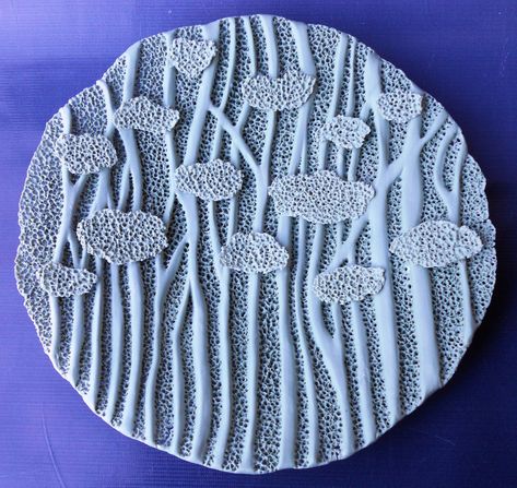 Rika Herbst: Into the forest #2 Ceramic Texture, Clay Texture, Keramik Design, Slab Pottery, Ceramic Wall Art, Clay Tiles, Ceramics Pottery Art, Pottery Sculpture, Pottery Plates