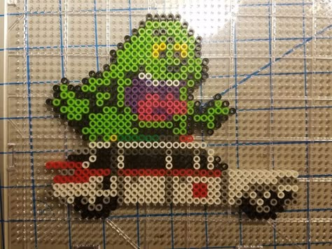 Goosebumps Perler Beads, Ghostbusters Perler Beads, Ghostbusters Pixel Art, Movie Perler Beads, Mini Wreath Ideas, Diy Birthday Decor, Hama Art, Mini Wreath, Easy Perler Beads Ideas