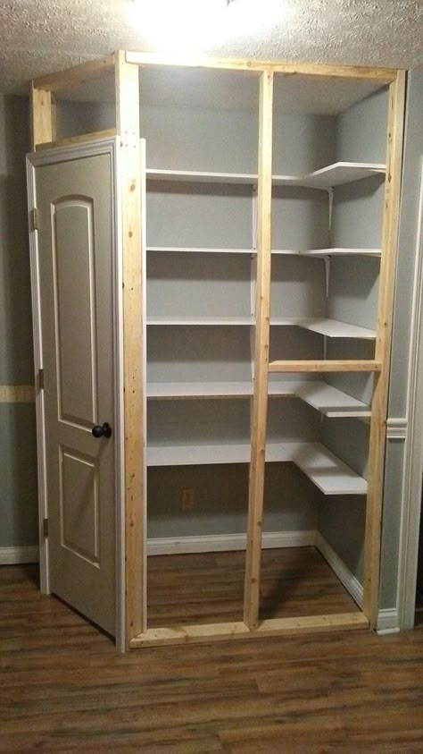 Pantry Closet Design, Kitchen Storage Hacks, Home Decor Ideas Kitchen, Kitchen Pantry Design, Wallpapers Home, Decor Ideas Kitchen, Home Decor Wallpaper, Remodeling Kitchen, Home Decor Painting