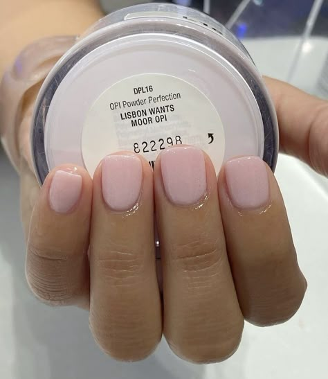 Natural Cute Nails Acrylic, Natural Pink Sns Nails, Gel Shalac Nails, Dip Nails On Real Nails, Dip Powder Natural Nails Colors, Short Dip Powder Nails Wedding, Short Classy Nails Dip, Best Dip Color Nails, Powder Dip Natural Nails