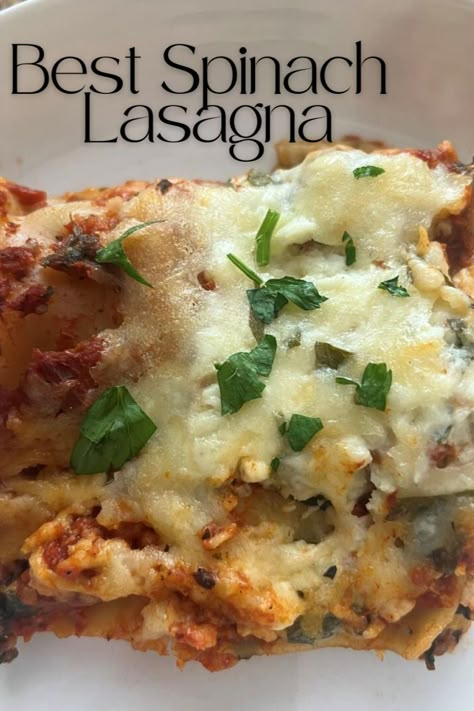 Hearty and delicious best spinach lasagna layered with spinach tomato sauce and 3 cheeses. Spinach Meat Lasagna, Spinach Turkey Lasagna, Lasagna With Spinach And Meat, Spinach And Meat Lasagna, Spinach And Mushroom Lasagna, Easy Spinach Lasagna, Spinach Lasagna Recipe, Ground Beef And Spinach, Spinach Mushroom Lasagna