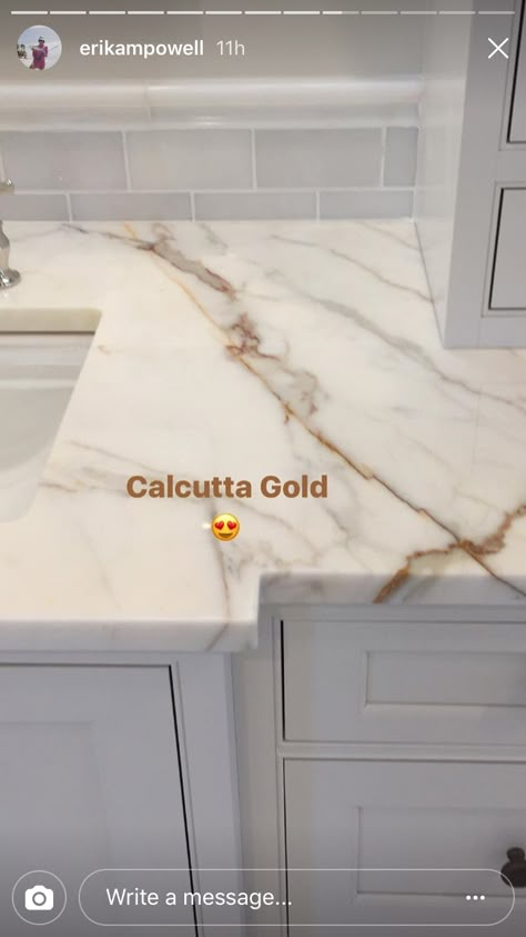 Quartz Kitchen Countertops Calcutta Gold, Ivory And Gold Kitchen, White Gold Countertops Kitchen, Gold Glitter Countertop, Calcutta Gold Quartz Countertops And Backsplash, Calcutta Gold Countertops Kitchen, Calcutta Brown Quartz, Cream And Gold Countertops, Quartz With Gold Veining Kitchen