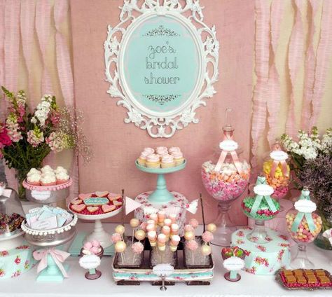 Zoe's Bridal Shower | CatchMyParty.com Baby Shower Elegante, Fiesta Shower, Shabby Chic Party, Shabby Chic Baby, Chic Bridal Showers, Chic Baby Shower, Vintage Bridal Shower, Shabby Chic Wedding, Party Desserts