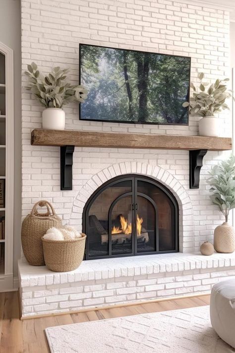 40 Beautiful White Brick Fireplace Ideas for a Bright Living Room -  #Beautiful #Brick #Bright #Fireplace #Ideas #Living #Room #White Playroom Fireplace Ideas, Fireplace Brick To Ceiling, Living Room Inspo Fireplace, White Brick Fireplace With Built Ins, White Brick Chimney, Small Living Room With Fireplace Layout, Living Room With Fireplace Inspiration, Fireplace Brick Ideas, Arched Brick Fireplace