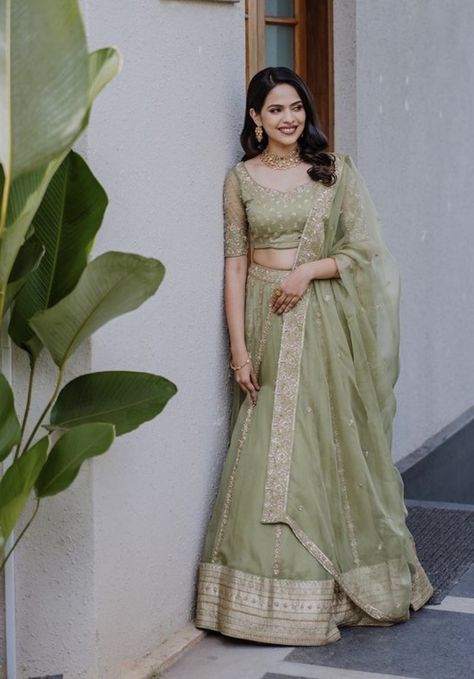 WhatsApp on 9496803123 to customise your handcrafted designer bridal wear with us online. Book your appointment today. We do ship internationally. (Pics for reference) Saree Wedding For Sister, Designer Saree For Wedding Function, Pastel Green Lehenga Bridal, Pastel Green Lehenga Combinations, Engagement Lehanga Outfits, Simple Hairstyle For Lehenga, Green Lehenga Outfit, Lehenga For Wedding Function, Pastel Green Lehenga