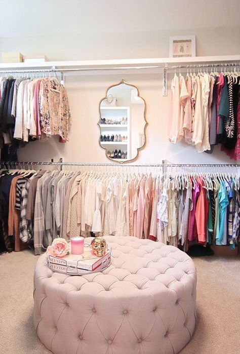 Modern Closet Ideas, Spare Room Closet, Spare Bedroom Closets, Dressing Room Decor, Dream Closet Design, Modern Closet, Wardrobe Room, Closet Decor, Closet Room