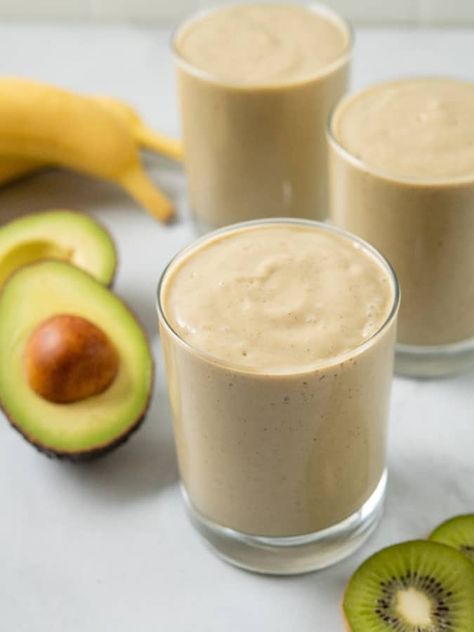 Potassium Power Smoothie - Patricia Bannan, MS, RDN Potassium Smoothie, Healthy Avocado Smoothie, Smoothie With Avocado, Protien Smoothies Recipes, Avocado Smoothie Recipe, High Potassium Foods, Potassium Foods, Potassium Rich Foods, High Potassium