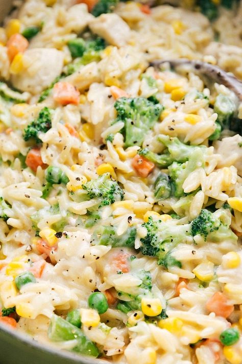 Creamy Orzo Recipes, Orzo Recipes Side, Creamy Orzo Pasta, Orzo Dishes, Creamy Orzo, Orzo Recipe, Orzo Recipes, Creamy Recipes, Orzo Pasta