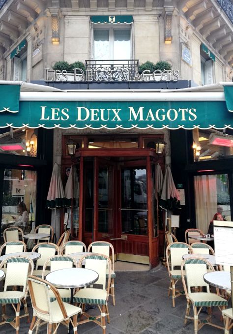 Deux Magots Paris, Les Deux Magots, Fruit Press, Literary Travel, France Vacation, Paris Dream, Romanesque Architecture, Paris Food, Antique Statue