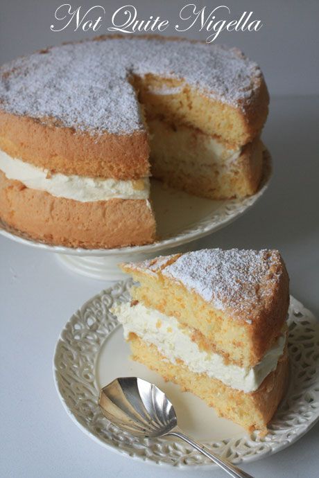 English Sponge Cake, Recipes Using Duck Eggs, Duck Egg Recipe, Duck Egg Recipes, Crazy Desserts, Cake Tower, Fresh Whipped Cream, Duck Eggs, Sponge Cake Recipes