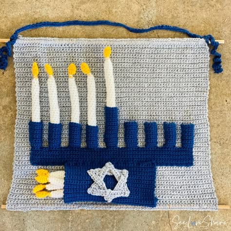 Crochet Menorah, Crochet Hanukkah, Hanukkah Crochet, Jewish Crochet, Crochet Craft Room, Jewish Crafts, How To Celebrate Hanukkah, Crochet Patterns Ideas, Crochet For Baby