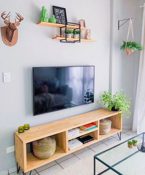 Minimalist Dekor, Tv Wall Design, Home Room Design, Living Room Interior, Wall Decor Living Room, Interior Design Living Room, Home Living Room, Home Deco, Apartment Decor