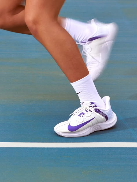 Nike Court — PIM RINKES Foto Nike, Nike Commercial, Carrie Soto Is Back, Shoe Hacks, Tennis Aesthetic, Run Club, Sport Model, Shoes Hack, Simple Wardrobe