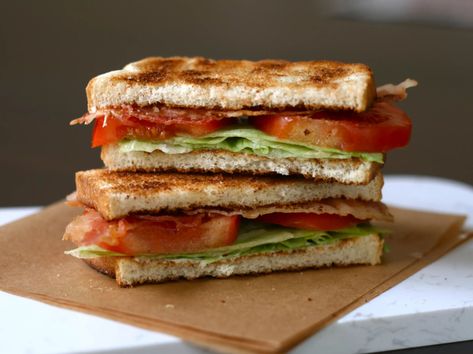 🥪 Classic BLT Sandwich 🥪 Ingredients: 4 slices bacon 2 leaves lettuce 2 slices tomato 2 slices bread, toasted 1 tablespoon mayonnaise Directions: Cook bacon in a skillet over medium-high heat until browned (about 10 minutes). Drain on paper towels. Arrange bacon, lettuce, and tomato on one slice of bread. Spread mayo on the other. Close the sandwich and serve immediately. Nutritional Information: ⏰ Prep Time: 5 mins | Cooking Time: 10 mins | Total Time: 15 mins 🔥 Kcal: 439 per serving | 🍽... Classic Blt Sandwich, Bread Spread, Blt Sandwich, Sandwich Ingredients, Nutritional Information, Sliced Tomato, Slice Of Bread, Paper Towels, Mayonnaise