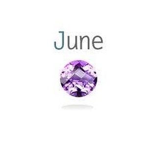 Be ready for all the June birthdays on your list... The June birthstone is Alexandrite!  #Alexandrite #June #Birthdays #Gift #Ideas #Trends #Jewelry June Gemini, Tummy Tattoo, June Flower, Birth Stones, Happy June, Creating A Website, Tattoo Board, Memory Locket, Crystal Therapy