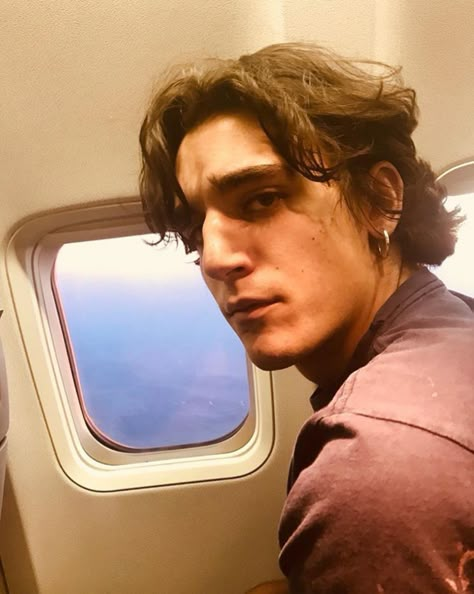 Potrait Studies, Tamino Amir, Face Study, Big Nose, Big Noses, Model Inspo, Beautiful Voice, Old Money Aesthetic, Dear Lord