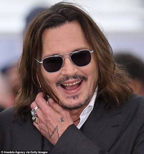 Johnny Depp, 61, sparks ROMANCE rumours with Instagram star half his age Johnny Depp Images, Johnny Depp Characters, جوني ديب, Johnny Depp Style, Johnny Depp Fans, Johnny Depp Pictures, Jeff Beck, Marlon Brando, Penelope Cruz