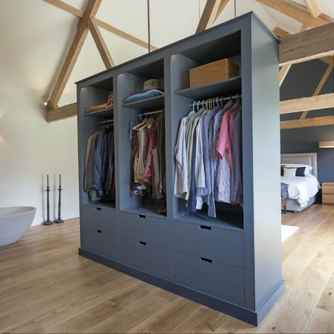 Small Room Clothes Storage, Loft Spaces Ideas, Clothes Storage Without A Closet, Small Space Clothing Storage, Closet Alternatives, Small Room Storage, Clothes Storage Ideas, Diy Clothes Storage, Standing Closet